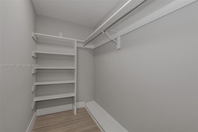 Building Photo - 12725 SW 80th Ave