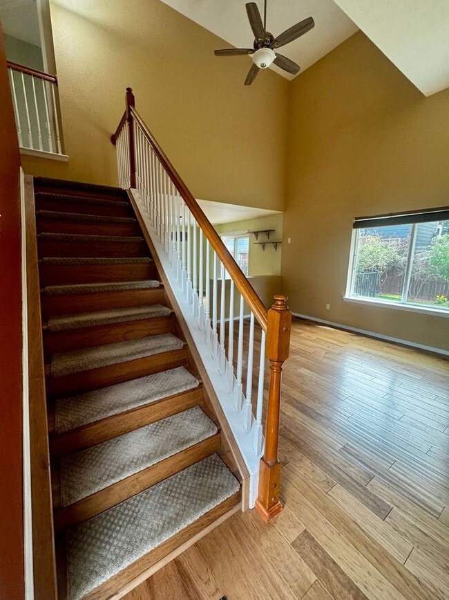 Building Photo - 3 Bedroom Home with Basement in Stetson Hills