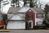 Building Photo - 620 Manor Glen Dr