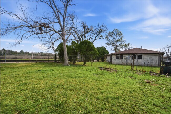 Building Photo - 12203 Cape Hyannis Dr