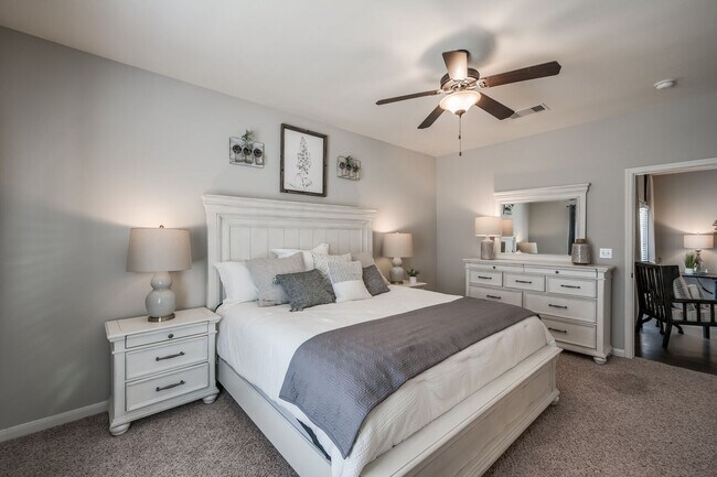 Building Photo - Special Offer – $500 OFF First Full Month!
