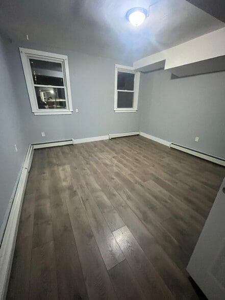 Building Photo - 54 Princeton St