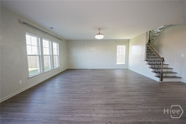 Building Photo - 23 Brookhaven Dr