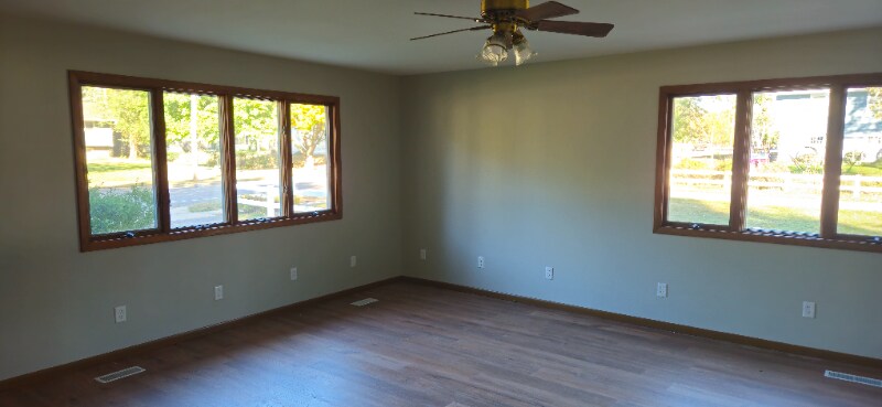 Building Photo - 1105 Eddy Ln