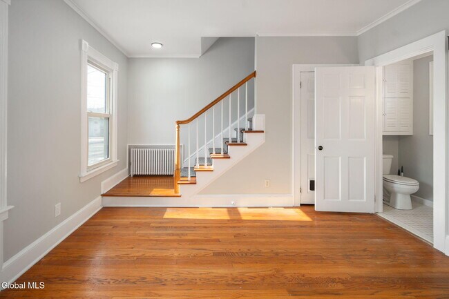 Building Photo - 232 Main St