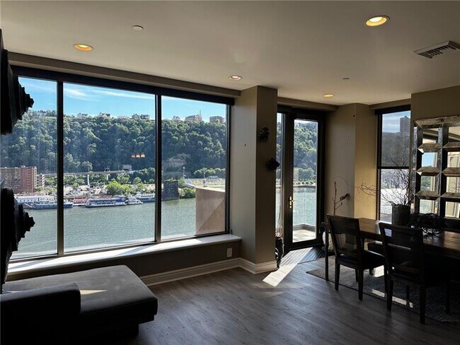 Building Photo - 151 Fort Pitt Blvd
