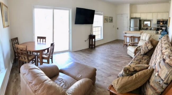 Building Photo - 462 Wind Mill Point Rd