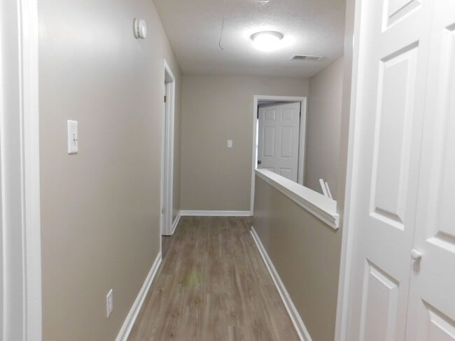 Building Photo - 8078 Greenbrook Pkwy