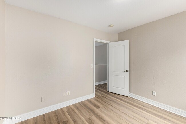 Building Photo - 9857 E El Moro Ave