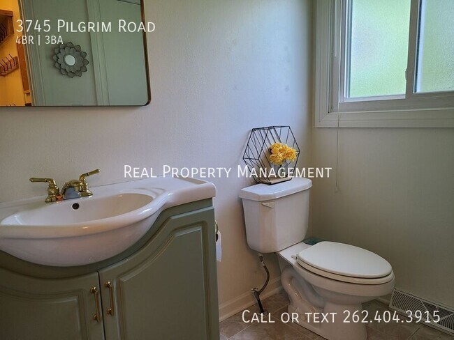 Building Photo - 3745 Pilgrim Rd