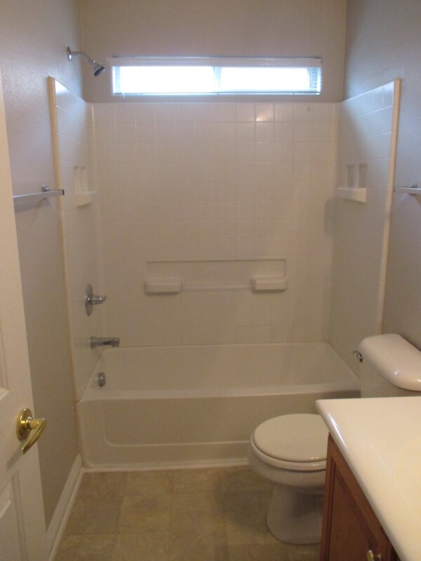 Building Photo - 5514 Big Red Ct