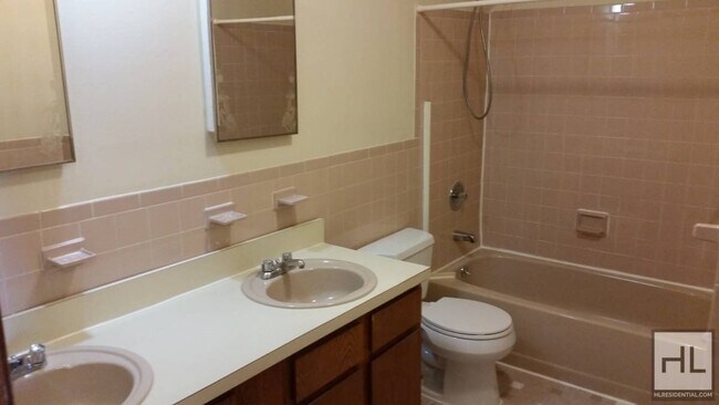 Building Photo - 58 LANE