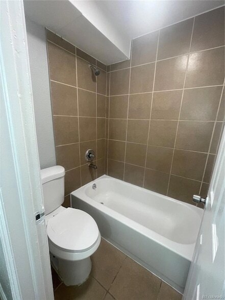 Building Photo - 1622 Alton St