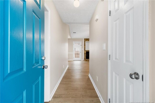 Building Photo - 3022 Burton Dr