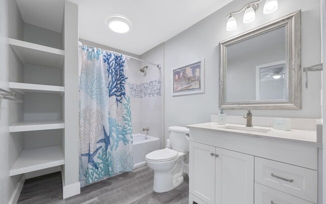 Building Photo - Location, Lifestyle, and Luxury