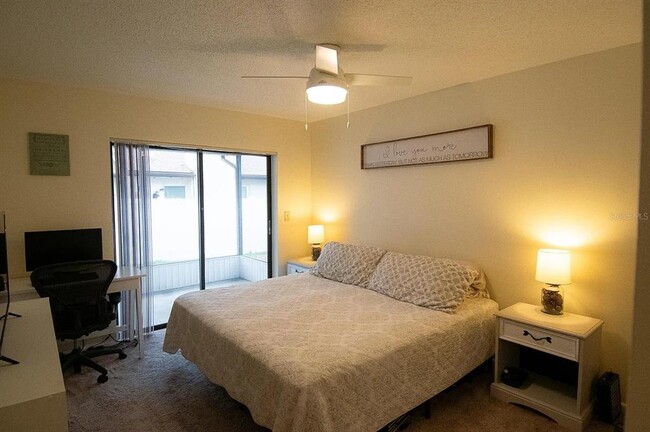 Building Photo - 2021 Saginaw Ct