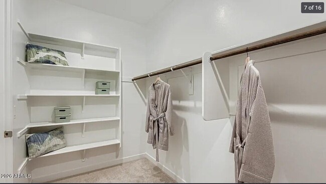 Building Photo - 23086 E Saddle Way