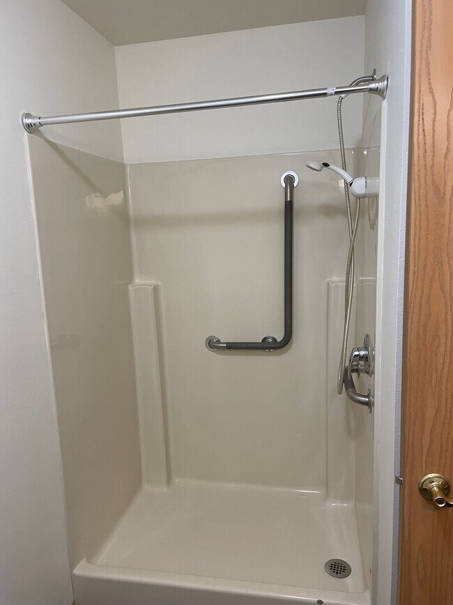 Floorplan - Walnut Grove APTS LLC