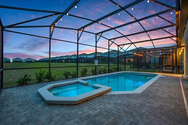 Building Photo - 3074 Mahalo Dr