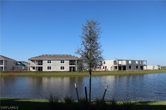 Building Photo - 5733 Oakmont Ct