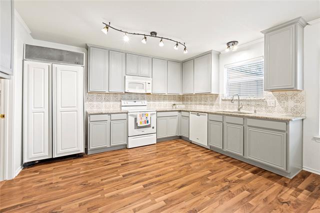 Building Photo - 4504 Skipador Dr