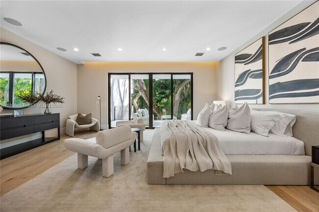 Building Photo - 2805 Freeman St