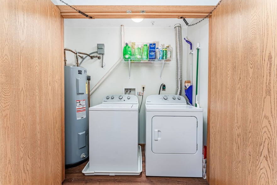 Interior Photo - Alpine Apartments