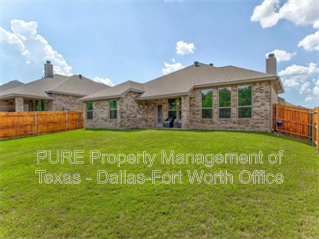 Building Photo - 1612 Town Creek Cir