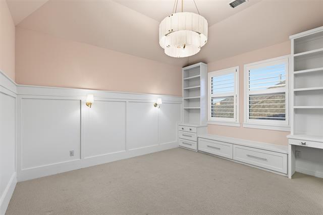 Building Photo - 3409 Bellcrest Wy