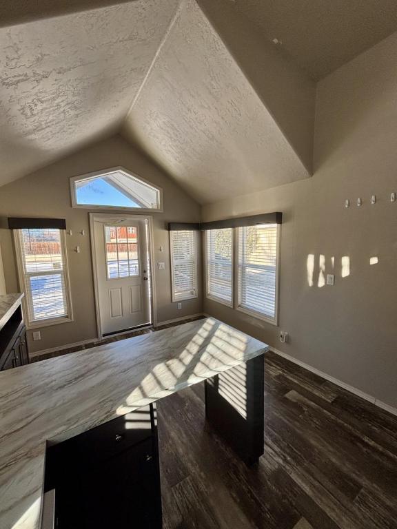 Building Photo - 401 S 1st St