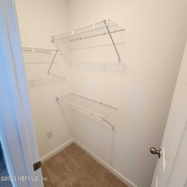 Building Photo - 8409 Zenith Cir