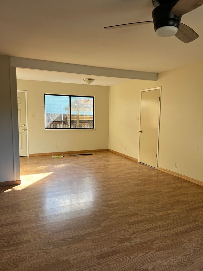 Building Photo - Blue Lake House Tier 2