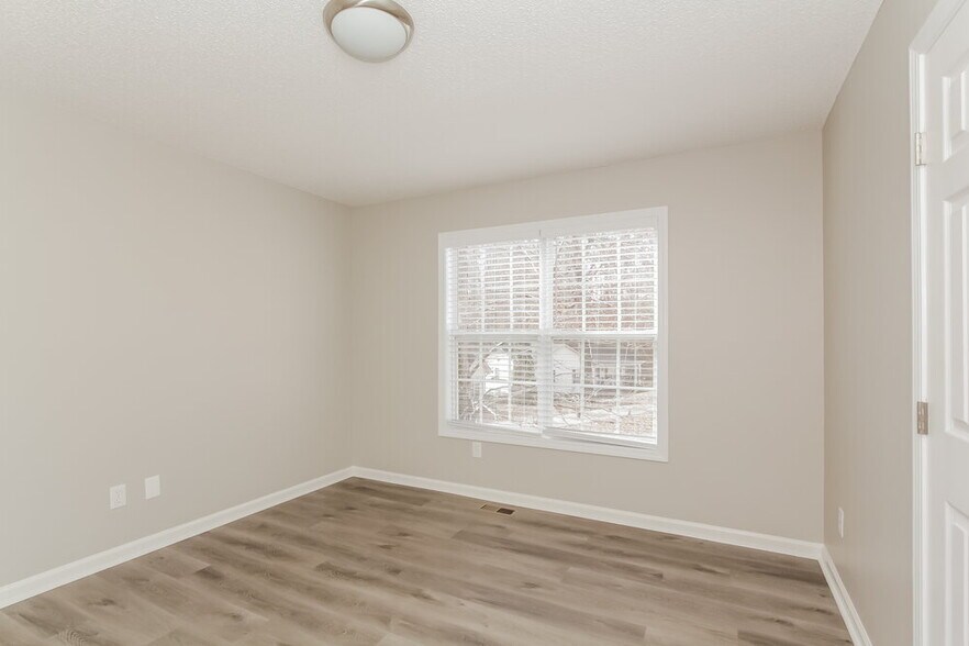 Building Photo - 233 Candle Ct NW
