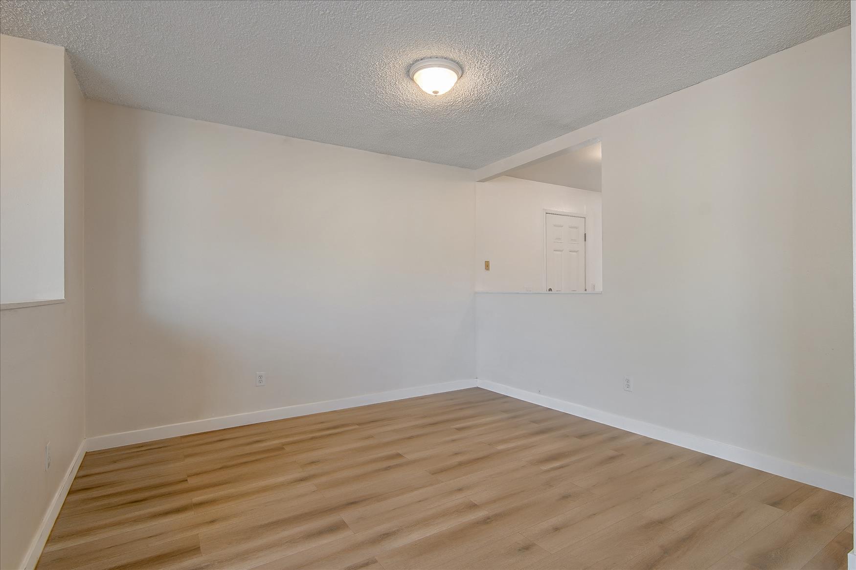 Building Photo - 9223 Langdon Ave