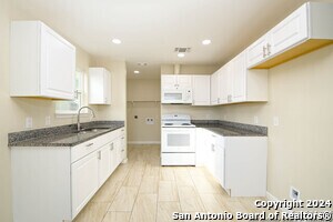 Building Photo - 1638 Peck Ave
