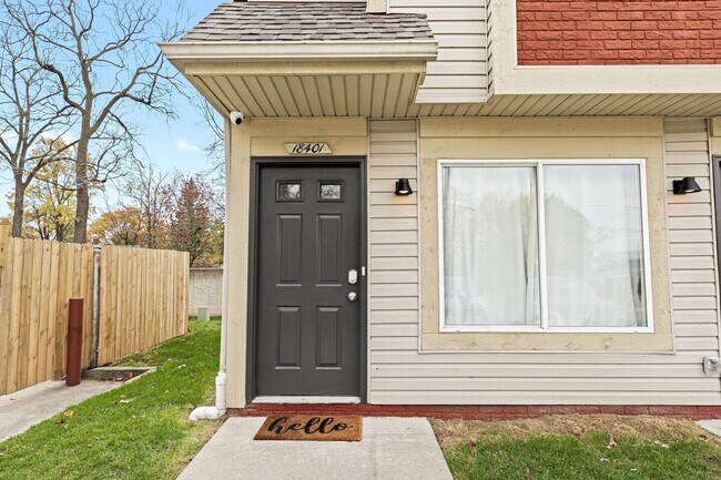 Building Photo - 27882 Gratiot Ave