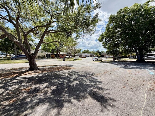 Building Photo - 2761 62nd Terrace N