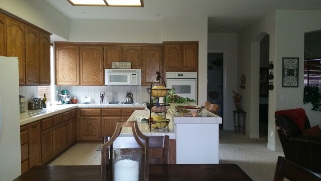 Building Photo - 1511 Eriswell Dr