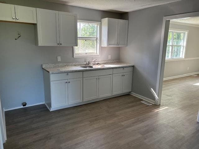 Building Photo - 321 Circle Heights Dr