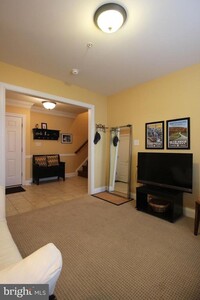 Building Photo - 421 N George Mason Dr