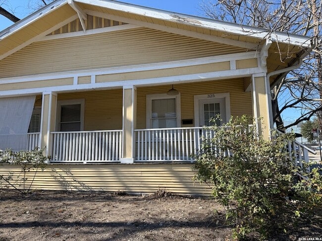 Building Photo - 323 E Euclid Ave