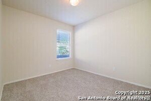 Building Photo - 10374 Oakwood Crest