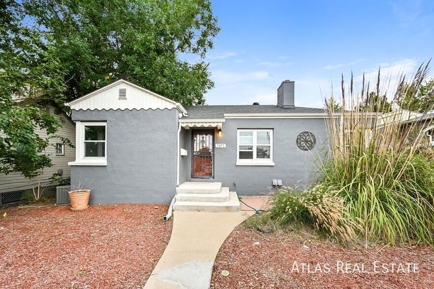 Building Photo - 5025 Beach Ct