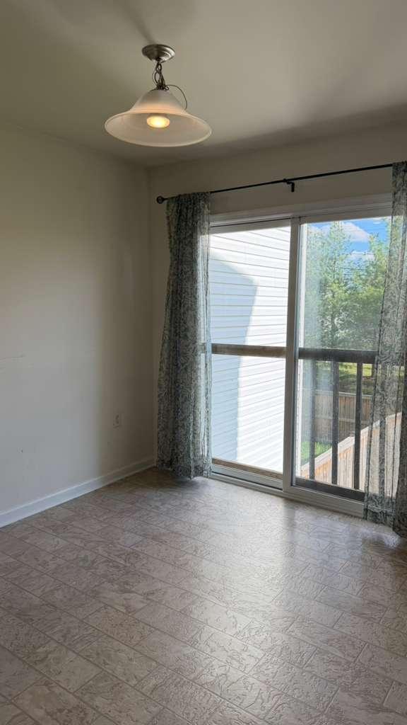 Building Photo - 38 Lombard Ln