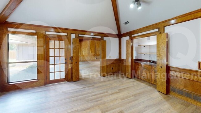Building Photo - 3513 Diamondhead Dr
