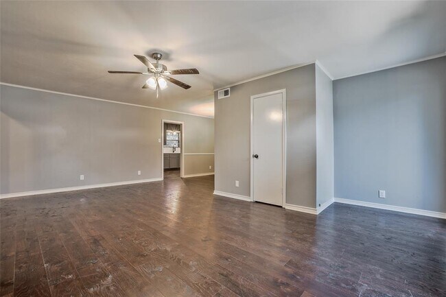 Building Photo - 2726 Crest Ridge Dr