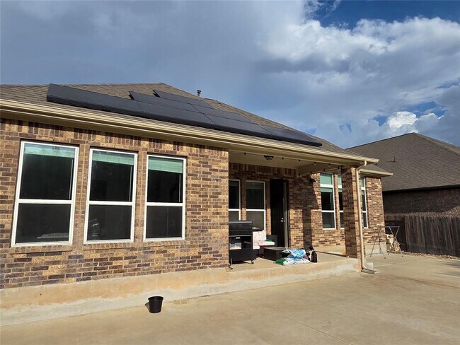 Building Photo - 1717 Navajo Song Ln