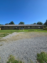 Building Photo - 2104 Hatcher Rd