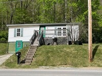 Building Photo - 316 W Main St