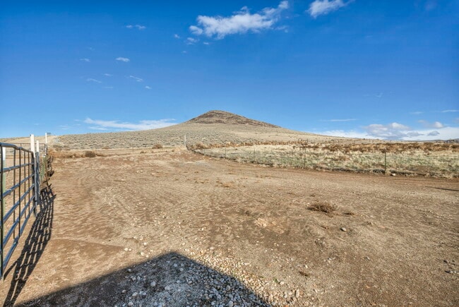 Building Photo - 30 El Caballo Trail